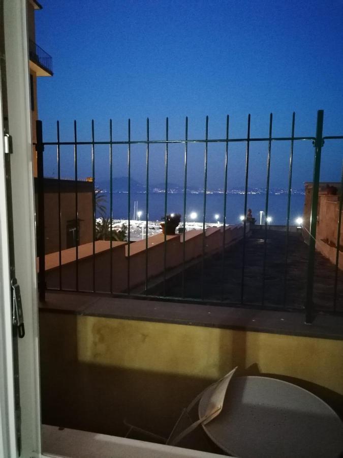 Napoli D'Amare B&B Buitenkant foto